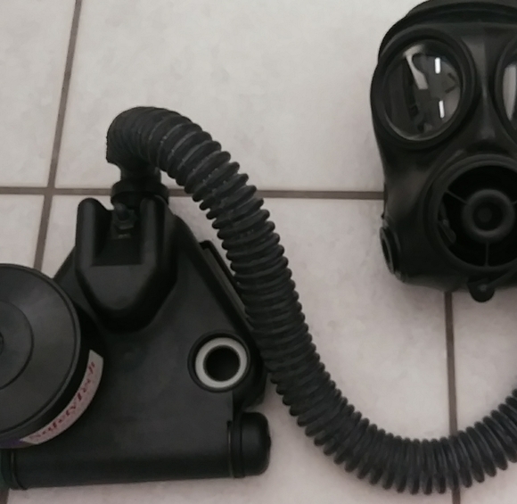 USGI Safetytech PAPR C420 blower unit m40 gas mask military CBRN NBC Dev… - Picture 4 of 4